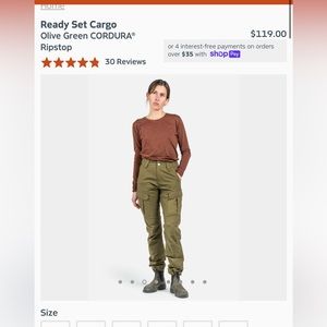 Dovetail women’s green cargo pants size 8 barely worn